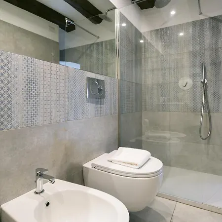Appartement Navigli Mortara Milaan